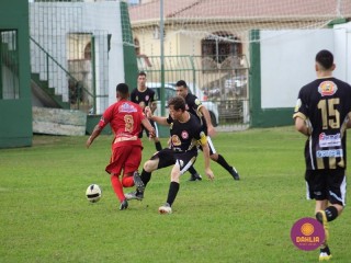 
<a style='margin-left: 5px;' class='btn btn-xs btn-social btn-facebook' href='https://www.facebook.com/sharer/sharer.php?u=https://boladovale.com.br/imgs/800-800-90/conteudo/fotos/1574/img8274.jpg' rel='popup' data-width='500' data-height='400'><i class='fa fa-facebook'></i>Compartilhar <span class='hidden-xs'>no Facebook</span>
</a> 
<a class='btn btn-default btn-xs' target='_blank' href='imgs/800-800-90/conteudo/fotos/1574/img8274.jpg'>
<span class='glyphicon glyphicon-cloud-download'></span> Salvar
</a> 
<span></span>