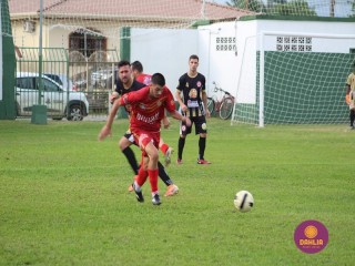 
<a style='margin-left: 5px;' class='btn btn-xs btn-social btn-facebook' href='https://www.facebook.com/sharer/sharer.php?u=https://boladovale.com.br/imgs/800-800-90/conteudo/fotos/1574/img8285.jpg' rel='popup' data-width='500' data-height='400'><i class='fa fa-facebook'></i>Compartilhar <span class='hidden-xs'>no Facebook</span>
</a> 
<a class='btn btn-default btn-xs' target='_blank' href='imgs/800-800-90/conteudo/fotos/1574/img8285.jpg'>
<span class='glyphicon glyphicon-cloud-download'></span> Salvar
</a> 
<span></span>