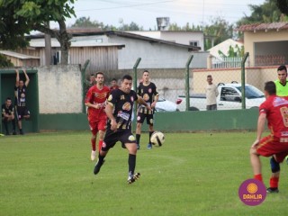 
<a style='margin-left: 5px;' class='btn btn-xs btn-social btn-facebook' href='https://www.facebook.com/sharer/sharer.php?u=https://boladovale.com.br/imgs/800-800-90/conteudo/fotos/1574/img8298.jpg' rel='popup' data-width='500' data-height='400'><i class='fa fa-facebook'></i>Compartilhar <span class='hidden-xs'>no Facebook</span>
</a> 
<a class='btn btn-default btn-xs' target='_blank' href='imgs/800-800-90/conteudo/fotos/1574/img8298.jpg'>
<span class='glyphicon glyphicon-cloud-download'></span> Salvar
</a> 
<span></span>