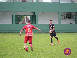 
<a style='margin-left: 5px;' class='btn btn-xs btn-social btn-facebook' href='https://www.facebook.com/sharer/sharer.php?u=https://boladovale.com.br/imgs/800-800-90/conteudo/fotos/1574/img8299.jpg' rel='popup' data-width='500' data-height='400'><i class='fa fa-facebook'></i>Compartilhar <span class='hidden-xs'>no Facebook</span>
</a> 
<a class='btn btn-default btn-xs' target='_blank' href='imgs/800-800-90/conteudo/fotos/1574/img8299.jpg'>
<span class='glyphicon glyphicon-cloud-download'></span> Salvar
</a> 
<span></span>