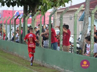 
<a style='margin-left: 5px;' class='btn btn-xs btn-social btn-facebook' href='https://www.facebook.com/sharer/sharer.php?u=https://boladovale.com.br/imgs/800-800-90/conteudo/fotos/1574/img8315.jpg' rel='popup' data-width='500' data-height='400'><i class='fa fa-facebook'></i>Compartilhar <span class='hidden-xs'>no Facebook</span>
</a> 
<a class='btn btn-default btn-xs' target='_blank' href='imgs/800-800-90/conteudo/fotos/1574/img8315.jpg'>
<span class='glyphicon glyphicon-cloud-download'></span> Salvar
</a> 
<span></span>