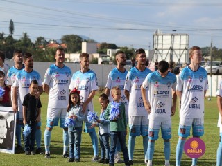 
<a style='margin-left: 5px;' class='btn btn-xs btn-social btn-facebook' href='https://www.facebook.com/sharer/sharer.php?u=https://boladovale.com.br/imgs/800-800-90/conteudo/fotos/1576/img4166.jpg' rel='popup' data-width='500' data-height='400'><i class='fa fa-facebook'></i>Compartilhar <span class='hidden-xs'>no Facebook</span>
</a> 
<a class='btn btn-default btn-xs' target='_blank' href='imgs/800-800-90/conteudo/fotos/1576/img4166.jpg'>
<span class='glyphicon glyphicon-cloud-download'></span> Salvar
</a> 
<span></span>