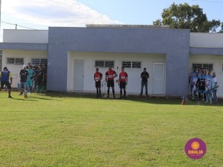 
<a style='margin-left: 5px;' class='btn btn-xs btn-social btn-facebook' href='https://www.facebook.com/sharer/sharer.php?u=https://boladovale.com.br/imgs/800-800-90/conteudo/fotos/1576/img4223.jpg' rel='popup' data-width='500' data-height='400'><i class='fa fa-facebook'></i>Compartilhar <span class='hidden-xs'>no Facebook</span>
</a> 
<a class='btn btn-default btn-xs' target='_blank' href='imgs/800-800-90/conteudo/fotos/1576/img4223.jpg'>
<span class='glyphicon glyphicon-cloud-download'></span> Salvar
</a> 
<span></span>