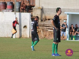 
<a style='margin-left: 5px;' class='btn btn-xs btn-social btn-facebook' href='https://www.facebook.com/sharer/sharer.php?u=https://boladovale.com.br/imgs/800-800-90/conteudo/fotos/1576/img4313.jpg' rel='popup' data-width='500' data-height='400'><i class='fa fa-facebook'></i>Compartilhar <span class='hidden-xs'>no Facebook</span>
</a> 
<a class='btn btn-default btn-xs' target='_blank' href='imgs/800-800-90/conteudo/fotos/1576/img4313.jpg'>
<span class='glyphicon glyphicon-cloud-download'></span> Salvar
</a> 
<span></span>
