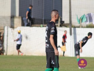 
<a style='margin-left: 5px;' class='btn btn-xs btn-social btn-facebook' href='https://www.facebook.com/sharer/sharer.php?u=https://boladovale.com.br/imgs/800-800-90/conteudo/fotos/1576/img4315.jpg' rel='popup' data-width='500' data-height='400'><i class='fa fa-facebook'></i>Compartilhar <span class='hidden-xs'>no Facebook</span>
</a> 
<a class='btn btn-default btn-xs' target='_blank' href='imgs/800-800-90/conteudo/fotos/1576/img4315.jpg'>
<span class='glyphicon glyphicon-cloud-download'></span> Salvar
</a> 
<span></span>