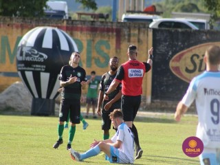 
<a style='margin-left: 5px;' class='btn btn-xs btn-social btn-facebook' href='https://www.facebook.com/sharer/sharer.php?u=https://boladovale.com.br/imgs/800-800-90/conteudo/fotos/1576/img4403.jpg' rel='popup' data-width='500' data-height='400'><i class='fa fa-facebook'></i>Compartilhar <span class='hidden-xs'>no Facebook</span>
</a> 
<a class='btn btn-default btn-xs' target='_blank' href='imgs/800-800-90/conteudo/fotos/1576/img4403.jpg'>
<span class='glyphicon glyphicon-cloud-download'></span> Salvar
</a> 
<span></span>