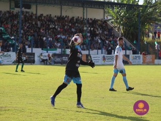 
<a style='margin-left: 5px;' class='btn btn-xs btn-social btn-facebook' href='https://www.facebook.com/sharer/sharer.php?u=https://boladovale.com.br/imgs/800-800-90/conteudo/fotos/1576/img4417.jpg' rel='popup' data-width='500' data-height='400'><i class='fa fa-facebook'></i>Compartilhar <span class='hidden-xs'>no Facebook</span>
</a> 
<a class='btn btn-default btn-xs' target='_blank' href='imgs/800-800-90/conteudo/fotos/1576/img4417.jpg'>
<span class='glyphicon glyphicon-cloud-download'></span> Salvar
</a> 
<span></span>