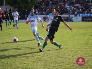 
<a style='margin-left: 5px;' class='btn btn-xs btn-social btn-facebook' href='https://www.facebook.com/sharer/sharer.php?u=https://boladovale.com.br/imgs/800-800-90/conteudo/fotos/1576/img4442.jpg' rel='popup' data-width='500' data-height='400'><i class='fa fa-facebook'></i>Compartilhar <span class='hidden-xs'>no Facebook</span>
</a> 
<a class='btn btn-default btn-xs' target='_blank' href='imgs/800-800-90/conteudo/fotos/1576/img4442.jpg'>
<span class='glyphicon glyphicon-cloud-download'></span> Salvar
</a> 
<span></span>