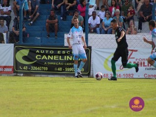 
<a style='margin-left: 5px;' class='btn btn-xs btn-social btn-facebook' href='https://www.facebook.com/sharer/sharer.php?u=https://boladovale.com.br/imgs/800-800-90/conteudo/fotos/1576/img4450.jpg' rel='popup' data-width='500' data-height='400'><i class='fa fa-facebook'></i>Compartilhar <span class='hidden-xs'>no Facebook</span>
</a> 
<a class='btn btn-default btn-xs' target='_blank' href='imgs/800-800-90/conteudo/fotos/1576/img4450.jpg'>
<span class='glyphicon glyphicon-cloud-download'></span> Salvar
</a> 
<span></span>