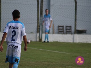 
<a style='margin-left: 5px;' class='btn btn-xs btn-social btn-facebook' href='https://www.facebook.com/sharer/sharer.php?u=https://boladovale.com.br/imgs/800-800-90/conteudo/fotos/1576/img4459.jpg' rel='popup' data-width='500' data-height='400'><i class='fa fa-facebook'></i>Compartilhar <span class='hidden-xs'>no Facebook</span>
</a> 
<a class='btn btn-default btn-xs' target='_blank' href='imgs/800-800-90/conteudo/fotos/1576/img4459.jpg'>
<span class='glyphicon glyphicon-cloud-download'></span> Salvar
</a> 
<span></span>