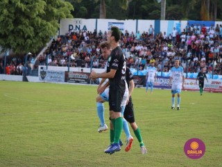 
<a style='margin-left: 5px;' class='btn btn-xs btn-social btn-facebook' href='https://www.facebook.com/sharer/sharer.php?u=https://boladovale.com.br/imgs/800-800-90/conteudo/fotos/1576/img4461.jpg' rel='popup' data-width='500' data-height='400'><i class='fa fa-facebook'></i>Compartilhar <span class='hidden-xs'>no Facebook</span>
</a> 
<a class='btn btn-default btn-xs' target='_blank' href='imgs/800-800-90/conteudo/fotos/1576/img4461.jpg'>
<span class='glyphicon glyphicon-cloud-download'></span> Salvar
</a> 
<span></span>