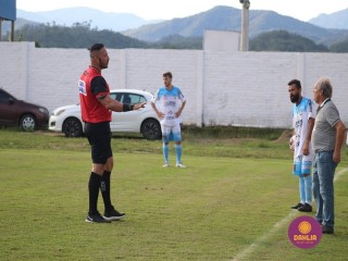 
<a style='margin-left: 5px;' class='btn btn-xs btn-social btn-facebook' href='https://www.facebook.com/sharer/sharer.php?u=https://boladovale.com.br/imgs/800-800-90/conteudo/fotos/1576/img4499.jpg' rel='popup' data-width='500' data-height='400'><i class='fa fa-facebook'></i>Compartilhar <span class='hidden-xs'>no Facebook</span>
</a> 
<a class='btn btn-default btn-xs' target='_blank' href='imgs/800-800-90/conteudo/fotos/1576/img4499.jpg'>
<span class='glyphicon glyphicon-cloud-download'></span> Salvar
</a> 
<span></span>