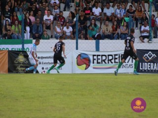 
<a style='margin-left: 5px;' class='btn btn-xs btn-social btn-facebook' href='https://www.facebook.com/sharer/sharer.php?u=https://boladovale.com.br/imgs/800-800-90/conteudo/fotos/1576/img4502.jpg' rel='popup' data-width='500' data-height='400'><i class='fa fa-facebook'></i>Compartilhar <span class='hidden-xs'>no Facebook</span>
</a> 
<a class='btn btn-default btn-xs' target='_blank' href='imgs/800-800-90/conteudo/fotos/1576/img4502.jpg'>
<span class='glyphicon glyphicon-cloud-download'></span> Salvar
</a> 
<span></span>