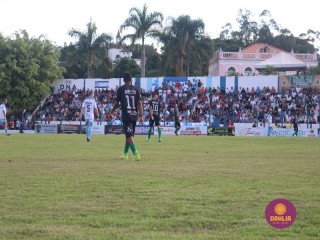 
<a style='margin-left: 5px;' class='btn btn-xs btn-social btn-facebook' href='https://www.facebook.com/sharer/sharer.php?u=https://boladovale.com.br/imgs/800-800-90/conteudo/fotos/1576/img4520.jpg' rel='popup' data-width='500' data-height='400'><i class='fa fa-facebook'></i>Compartilhar <span class='hidden-xs'>no Facebook</span>
</a> 
<a class='btn btn-default btn-xs' target='_blank' href='imgs/800-800-90/conteudo/fotos/1576/img4520.jpg'>
<span class='glyphicon glyphicon-cloud-download'></span> Salvar
</a> 
<span></span>