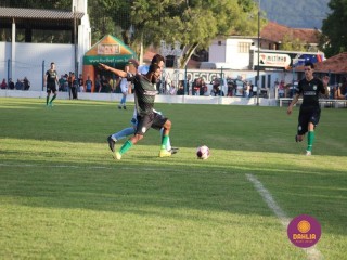 
<a style='margin-left: 5px;' class='btn btn-xs btn-social btn-facebook' href='https://www.facebook.com/sharer/sharer.php?u=https://boladovale.com.br/imgs/800-800-90/conteudo/fotos/1576/img4548.jpg' rel='popup' data-width='500' data-height='400'><i class='fa fa-facebook'></i>Compartilhar <span class='hidden-xs'>no Facebook</span>
</a> 
<a class='btn btn-default btn-xs' target='_blank' href='imgs/800-800-90/conteudo/fotos/1576/img4548.jpg'>
<span class='glyphicon glyphicon-cloud-download'></span> Salvar
</a> 
<span></span>