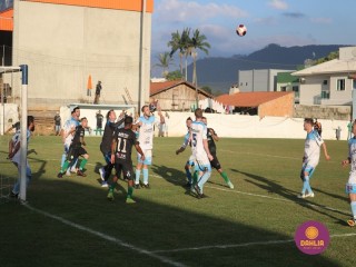 
<a style='margin-left: 5px;' class='btn btn-xs btn-social btn-facebook' href='https://www.facebook.com/sharer/sharer.php?u=https://boladovale.com.br/imgs/800-800-90/conteudo/fotos/1576/img4570.jpg' rel='popup' data-width='500' data-height='400'><i class='fa fa-facebook'></i>Compartilhar <span class='hidden-xs'>no Facebook</span>
</a> 
<a class='btn btn-default btn-xs' target='_blank' href='imgs/800-800-90/conteudo/fotos/1576/img4570.jpg'>
<span class='glyphicon glyphicon-cloud-download'></span> Salvar
</a> 
<span></span>