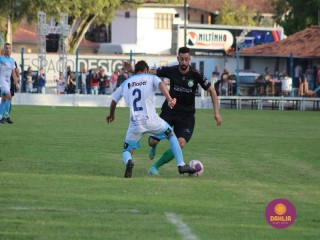 
<a style='margin-left: 5px;' class='btn btn-xs btn-social btn-facebook' href='https://www.facebook.com/sharer/sharer.php?u=https://boladovale.com.br/imgs/800-800-90/conteudo/fotos/1576/img4583.jpg' rel='popup' data-width='500' data-height='400'><i class='fa fa-facebook'></i>Compartilhar <span class='hidden-xs'>no Facebook</span>
</a> 
<a class='btn btn-default btn-xs' target='_blank' href='imgs/800-800-90/conteudo/fotos/1576/img4583.jpg'>
<span class='glyphicon glyphicon-cloud-download'></span> Salvar
</a> 
<span></span>