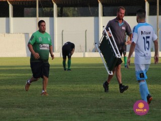 
<a style='margin-left: 5px;' class='btn btn-xs btn-social btn-facebook' href='https://www.facebook.com/sharer/sharer.php?u=https://boladovale.com.br/imgs/800-800-90/conteudo/fotos/1576/img4602.jpg' rel='popup' data-width='500' data-height='400'><i class='fa fa-facebook'></i>Compartilhar <span class='hidden-xs'>no Facebook</span>
</a> 
<a class='btn btn-default btn-xs' target='_blank' href='imgs/800-800-90/conteudo/fotos/1576/img4602.jpg'>
<span class='glyphicon glyphicon-cloud-download'></span> Salvar
</a> 
<span></span>