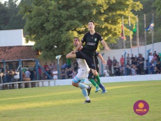 
<a style='margin-left: 5px;' class='btn btn-xs btn-social btn-facebook' href='https://www.facebook.com/sharer/sharer.php?u=https://boladovale.com.br/imgs/800-800-90/conteudo/fotos/1576/img4629.jpg' rel='popup' data-width='500' data-height='400'><i class='fa fa-facebook'></i>Compartilhar <span class='hidden-xs'>no Facebook</span>
</a> 
<a class='btn btn-default btn-xs' target='_blank' href='imgs/800-800-90/conteudo/fotos/1576/img4629.jpg'>
<span class='glyphicon glyphicon-cloud-download'></span> Salvar
</a> 
<span></span>