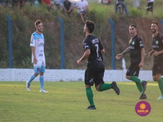 
<a style='margin-left: 5px;' class='btn btn-xs btn-social btn-facebook' href='https://www.facebook.com/sharer/sharer.php?u=https://boladovale.com.br/imgs/800-800-90/conteudo/fotos/1576/img4635.jpg' rel='popup' data-width='500' data-height='400'><i class='fa fa-facebook'></i>Compartilhar <span class='hidden-xs'>no Facebook</span>
</a> 
<a class='btn btn-default btn-xs' target='_blank' href='imgs/800-800-90/conteudo/fotos/1576/img4635.jpg'>
<span class='glyphicon glyphicon-cloud-download'></span> Salvar
</a> 
<span></span>