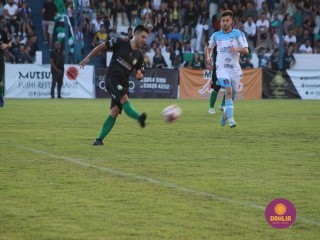 
<a style='margin-left: 5px;' class='btn btn-xs btn-social btn-facebook' href='https://www.facebook.com/sharer/sharer.php?u=https://boladovale.com.br/imgs/800-800-90/conteudo/fotos/1576/img4658.jpg' rel='popup' data-width='500' data-height='400'><i class='fa fa-facebook'></i>Compartilhar <span class='hidden-xs'>no Facebook</span>
</a> 
<a class='btn btn-default btn-xs' target='_blank' href='imgs/800-800-90/conteudo/fotos/1576/img4658.jpg'>
<span class='glyphicon glyphicon-cloud-download'></span> Salvar
</a> 
<span></span>