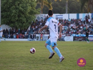 
<a style='margin-left: 5px;' class='btn btn-xs btn-social btn-facebook' href='https://www.facebook.com/sharer/sharer.php?u=https://boladovale.com.br/imgs/800-800-90/conteudo/fotos/1576/img4671.jpg' rel='popup' data-width='500' data-height='400'><i class='fa fa-facebook'></i>Compartilhar <span class='hidden-xs'>no Facebook</span>
</a> 
<a class='btn btn-default btn-xs' target='_blank' href='imgs/800-800-90/conteudo/fotos/1576/img4671.jpg'>
<span class='glyphicon glyphicon-cloud-download'></span> Salvar
</a> 
<span></span>