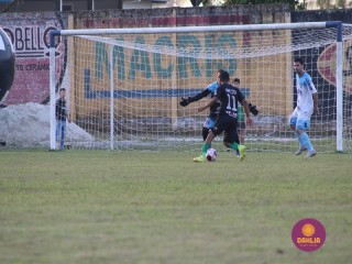 
<a style='margin-left: 5px;' class='btn btn-xs btn-social btn-facebook' href='https://www.facebook.com/sharer/sharer.php?u=https://boladovale.com.br/imgs/800-800-90/conteudo/fotos/1576/img4677.jpg' rel='popup' data-width='500' data-height='400'><i class='fa fa-facebook'></i>Compartilhar <span class='hidden-xs'>no Facebook</span>
</a> 
<a class='btn btn-default btn-xs' target='_blank' href='imgs/800-800-90/conteudo/fotos/1576/img4677.jpg'>
<span class='glyphicon glyphicon-cloud-download'></span> Salvar
</a> 
<span></span>