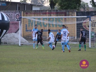 
<a style='margin-left: 5px;' class='btn btn-xs btn-social btn-facebook' href='https://www.facebook.com/sharer/sharer.php?u=https://boladovale.com.br/imgs/800-800-90/conteudo/fotos/1576/img4690.jpg' rel='popup' data-width='500' data-height='400'><i class='fa fa-facebook'></i>Compartilhar <span class='hidden-xs'>no Facebook</span>
</a> 
<a class='btn btn-default btn-xs' target='_blank' href='imgs/800-800-90/conteudo/fotos/1576/img4690.jpg'>
<span class='glyphicon glyphicon-cloud-download'></span> Salvar
</a> 
<span></span>