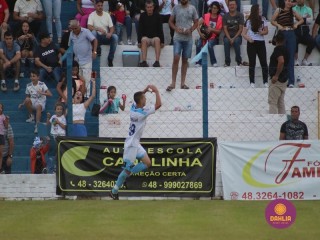 
<a style='margin-left: 5px;' class='btn btn-xs btn-social btn-facebook' href='https://www.facebook.com/sharer/sharer.php?u=https://boladovale.com.br/imgs/800-800-90/conteudo/fotos/1576/img4729.jpg' rel='popup' data-width='500' data-height='400'><i class='fa fa-facebook'></i>Compartilhar <span class='hidden-xs'>no Facebook</span>
</a> 
<a class='btn btn-default btn-xs' target='_blank' href='imgs/800-800-90/conteudo/fotos/1576/img4729.jpg'>
<span class='glyphicon glyphicon-cloud-download'></span> Salvar
</a> 
<span></span>