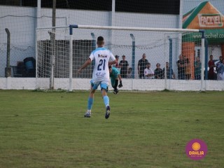 
<a style='margin-left: 5px;' class='btn btn-xs btn-social btn-facebook' href='https://www.facebook.com/sharer/sharer.php?u=https://boladovale.com.br/imgs/800-800-90/conteudo/fotos/1576/img4738.jpg' rel='popup' data-width='500' data-height='400'><i class='fa fa-facebook'></i>Compartilhar <span class='hidden-xs'>no Facebook</span>
</a> 
<a class='btn btn-default btn-xs' target='_blank' href='imgs/800-800-90/conteudo/fotos/1576/img4738.jpg'>
<span class='glyphicon glyphicon-cloud-download'></span> Salvar
</a> 
<span></span>