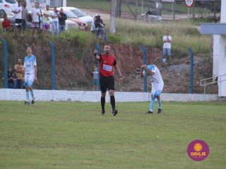 
<a style='margin-left: 5px;' class='btn btn-xs btn-social btn-facebook' href='https://www.facebook.com/sharer/sharer.php?u=https://boladovale.com.br/imgs/800-800-90/conteudo/fotos/1576/img4739.jpg' rel='popup' data-width='500' data-height='400'><i class='fa fa-facebook'></i>Compartilhar <span class='hidden-xs'>no Facebook</span>
</a> 
<a class='btn btn-default btn-xs' target='_blank' href='imgs/800-800-90/conteudo/fotos/1576/img4739.jpg'>
<span class='glyphicon glyphicon-cloud-download'></span> Salvar
</a> 
<span></span>