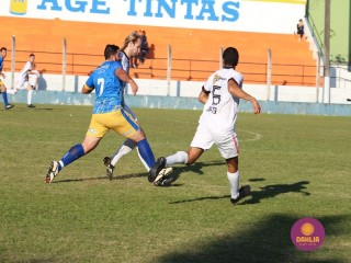 
<a style='margin-left: 5px;' class='btn btn-xs btn-social btn-facebook' href='https://www.facebook.com/sharer/sharer.php?u=https://boladovale.com.br/imgs/800-800-90/conteudo/fotos/1581/img8852.jpg' rel='popup' data-width='500' data-height='400'><i class='fa fa-facebook'></i>Compartilhar <span class='hidden-xs'>no Facebook</span>
</a> 
<a class='btn btn-default btn-xs' target='_blank' href='imgs/800-800-90/conteudo/fotos/1581/img8852.jpg'>
<span class='glyphicon glyphicon-cloud-download'></span> Salvar
</a> 
<span></span>