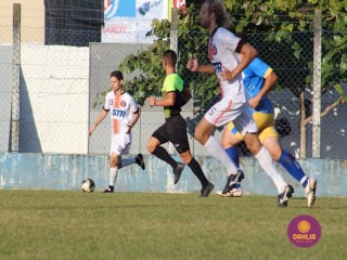
<a style='margin-left: 5px;' class='btn btn-xs btn-social btn-facebook' href='https://www.facebook.com/sharer/sharer.php?u=https://boladovale.com.br/imgs/800-800-90/conteudo/fotos/1581/img8890.jpg' rel='popup' data-width='500' data-height='400'><i class='fa fa-facebook'></i>Compartilhar <span class='hidden-xs'>no Facebook</span>
</a> 
<a class='btn btn-default btn-xs' target='_blank' href='imgs/800-800-90/conteudo/fotos/1581/img8890.jpg'>
<span class='glyphicon glyphicon-cloud-download'></span> Salvar
</a> 
<span></span>