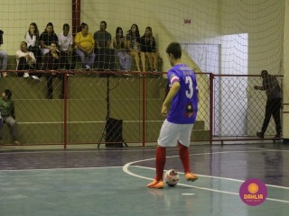 
<a style='margin-left: 5px;' class='btn btn-xs btn-social btn-facebook' href='https://www.facebook.com/sharer/sharer.php?u=https://boladovale.com.br/imgs/800-800-90/conteudo/fotos/1585/img5793.jpg' rel='popup' data-width='500' data-height='400'><i class='fa fa-facebook'></i>Compartilhar <span class='hidden-xs'>no Facebook</span>
</a> 
<a class='btn btn-default btn-xs' target='_blank' href='imgs/800-800-90/conteudo/fotos/1585/img5793.jpg'>
<span class='glyphicon glyphicon-cloud-download'></span> Salvar
</a> 
<span></span>