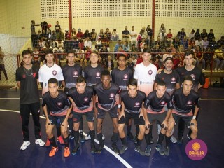 
<a style='margin-left: 5px;' class='btn btn-xs btn-social btn-facebook' href='https://www.facebook.com/sharer/sharer.php?u=https://boladovale.com.br/imgs/800-800-90/conteudo/fotos/1586/img5966.jpg' rel='popup' data-width='500' data-height='400'><i class='fa fa-facebook'></i>Compartilhar <span class='hidden-xs'>no Facebook</span>
</a> 
<a class='btn btn-default btn-xs' target='_blank' href='imgs/800-800-90/conteudo/fotos/1586/img5966.jpg'>
<span class='glyphicon glyphicon-cloud-download'></span> Salvar
</a> 
<span></span>
