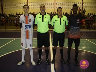 
<a style='margin-left: 5px;' class='btn btn-xs btn-social btn-facebook' href='https://www.facebook.com/sharer/sharer.php?u=https://boladovale.com.br/imgs/800-800-90/conteudo/fotos/1586/img5989.jpg' rel='popup' data-width='500' data-height='400'><i class='fa fa-facebook'></i>Compartilhar <span class='hidden-xs'>no Facebook</span>
</a> 
<a class='btn btn-default btn-xs' target='_blank' href='imgs/800-800-90/conteudo/fotos/1586/img5989.jpg'>
<span class='glyphicon glyphicon-cloud-download'></span> Salvar
</a> 
<span></span>