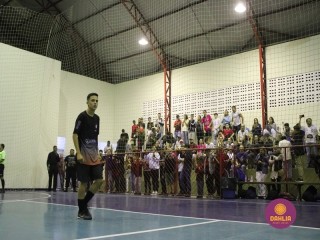 
<a style='margin-left: 5px;' class='btn btn-xs btn-social btn-facebook' href='https://www.facebook.com/sharer/sharer.php?u=https://boladovale.com.br/imgs/800-800-90/conteudo/fotos/1586/img6208.jpg' rel='popup' data-width='500' data-height='400'><i class='fa fa-facebook'></i>Compartilhar <span class='hidden-xs'>no Facebook</span>
</a> 
<a class='btn btn-default btn-xs' target='_blank' href='imgs/800-800-90/conteudo/fotos/1586/img6208.jpg'>
<span class='glyphicon glyphicon-cloud-download'></span> Salvar
</a> 
<span></span>