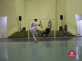 
<a style='margin-left: 5px;' class='btn btn-xs btn-social btn-facebook' href='https://www.facebook.com/sharer/sharer.php?u=https://boladovale.com.br/imgs/800-800-90/conteudo/fotos/1586/img6234.jpg' rel='popup' data-width='500' data-height='400'><i class='fa fa-facebook'></i>Compartilhar <span class='hidden-xs'>no Facebook</span>
</a> 
<a class='btn btn-default btn-xs' target='_blank' href='imgs/800-800-90/conteudo/fotos/1586/img6234.jpg'>
<span class='glyphicon glyphicon-cloud-download'></span> Salvar
</a> 
<span></span>