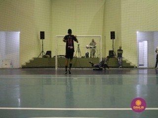 
<a style='margin-left: 5px;' class='btn btn-xs btn-social btn-facebook' href='https://www.facebook.com/sharer/sharer.php?u=https://boladovale.com.br/imgs/800-800-90/conteudo/fotos/1586/img6247.jpg' rel='popup' data-width='500' data-height='400'><i class='fa fa-facebook'></i>Compartilhar <span class='hidden-xs'>no Facebook</span>
</a> 
<a class='btn btn-default btn-xs' target='_blank' href='imgs/800-800-90/conteudo/fotos/1586/img6247.jpg'>
<span class='glyphicon glyphicon-cloud-download'></span> Salvar
</a> 
<span></span>