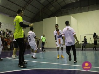 
<a style='margin-left: 5px;' class='btn btn-xs btn-social btn-facebook' href='https://www.facebook.com/sharer/sharer.php?u=https://boladovale.com.br/imgs/800-800-90/conteudo/fotos/1586/img6248.jpg' rel='popup' data-width='500' data-height='400'><i class='fa fa-facebook'></i>Compartilhar <span class='hidden-xs'>no Facebook</span>
</a> 
<a class='btn btn-default btn-xs' target='_blank' href='imgs/800-800-90/conteudo/fotos/1586/img6248.jpg'>
<span class='glyphicon glyphicon-cloud-download'></span> Salvar
</a> 
<span></span>