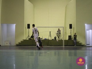 
<a style='margin-left: 5px;' class='btn btn-xs btn-social btn-facebook' href='https://www.facebook.com/sharer/sharer.php?u=https://boladovale.com.br/imgs/800-800-90/conteudo/fotos/1586/img6261.jpg' rel='popup' data-width='500' data-height='400'><i class='fa fa-facebook'></i>Compartilhar <span class='hidden-xs'>no Facebook</span>
</a> 
<a class='btn btn-default btn-xs' target='_blank' href='imgs/800-800-90/conteudo/fotos/1586/img6261.jpg'>
<span class='glyphicon glyphicon-cloud-download'></span> Salvar
</a> 
<span></span>