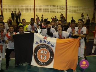
<a style='margin-left: 5px;' class='btn btn-xs btn-social btn-facebook' href='https://www.facebook.com/sharer/sharer.php?u=https://boladovale.com.br/imgs/800-800-90/conteudo/fotos/1586/img6434.jpg' rel='popup' data-width='500' data-height='400'><i class='fa fa-facebook'></i>Compartilhar <span class='hidden-xs'>no Facebook</span>
</a> 
<a class='btn btn-default btn-xs' target='_blank' href='imgs/800-800-90/conteudo/fotos/1586/img6434.jpg'>
<span class='glyphicon glyphicon-cloud-download'></span> Salvar
</a> 
<span></span>