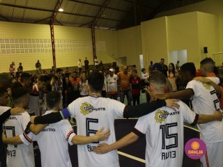 
<a style='margin-left: 5px;' class='btn btn-xs btn-social btn-facebook' href='https://www.facebook.com/sharer/sharer.php?u=https://boladovale.com.br/imgs/800-800-90/conteudo/fotos/1586/img6476.jpg' rel='popup' data-width='500' data-height='400'><i class='fa fa-facebook'></i>Compartilhar <span class='hidden-xs'>no Facebook</span>
</a> 
<a class='btn btn-default btn-xs' target='_blank' href='imgs/800-800-90/conteudo/fotos/1586/img6476.jpg'>
<span class='glyphicon glyphicon-cloud-download'></span> Salvar
</a> 
<span></span>