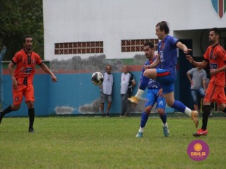 
<a style='margin-left: 5px;' class='btn btn-xs btn-social btn-facebook' href='https://www.facebook.com/sharer/sharer.php?u=https://boladovale.com.br/imgs/800-800-90/conteudo/fotos/1587/img6913.jpg' rel='popup' data-width='500' data-height='400'><i class='fa fa-facebook'></i>Compartilhar <span class='hidden-xs'>no Facebook</span>
</a> 
<a class='btn btn-default btn-xs' target='_blank' href='imgs/800-800-90/conteudo/fotos/1587/img6913.jpg'>
<span class='glyphicon glyphicon-cloud-download'></span> Salvar
</a> 
<span></span>