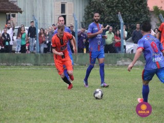 
<a style='margin-left: 5px;' class='btn btn-xs btn-social btn-facebook' href='https://www.facebook.com/sharer/sharer.php?u=https://boladovale.com.br/imgs/800-800-90/conteudo/fotos/1587/img6939.jpg' rel='popup' data-width='500' data-height='400'><i class='fa fa-facebook'></i>Compartilhar <span class='hidden-xs'>no Facebook</span>
</a> 
<a class='btn btn-default btn-xs' target='_blank' href='imgs/800-800-90/conteudo/fotos/1587/img6939.jpg'>
<span class='glyphicon glyphicon-cloud-download'></span> Salvar
</a> 
<span></span>