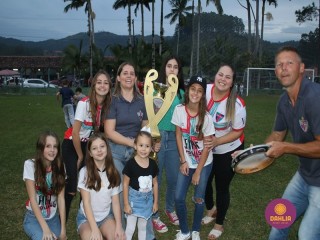 
<a style='margin-left: 5px;' class='btn btn-xs btn-social btn-facebook' href='https://www.facebook.com/sharer/sharer.php?u=https://boladovale.com.br/imgs/800-800-90/conteudo/fotos/1588/img7115.jpg' rel='popup' data-width='500' data-height='400'><i class='fa fa-facebook'></i>Compartilhar <span class='hidden-xs'>no Facebook</span>
</a> 
<a class='btn btn-default btn-xs' target='_blank' href='imgs/800-800-90/conteudo/fotos/1588/img7115.jpg'>
<span class='glyphicon glyphicon-cloud-download'></span> Salvar
</a> 
<span></span>