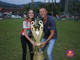 
<a style='margin-left: 5px;' class='btn btn-xs btn-social btn-facebook' href='https://www.facebook.com/sharer/sharer.php?u=https://boladovale.com.br/imgs/800-800-90/conteudo/fotos/1588/img7134.jpg' rel='popup' data-width='500' data-height='400'><i class='fa fa-facebook'></i>Compartilhar <span class='hidden-xs'>no Facebook</span>
</a> 
<a class='btn btn-default btn-xs' target='_blank' href='imgs/800-800-90/conteudo/fotos/1588/img7134.jpg'>
<span class='glyphicon glyphicon-cloud-download'></span> Salvar
</a> 
<span></span>