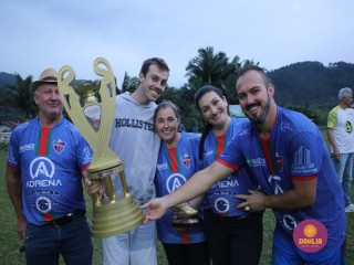 
<a style='margin-left: 5px;' class='btn btn-xs btn-social btn-facebook' href='https://www.facebook.com/sharer/sharer.php?u=https://boladovale.com.br/imgs/800-800-90/conteudo/fotos/1588/img7139.jpg' rel='popup' data-width='500' data-height='400'><i class='fa fa-facebook'></i>Compartilhar <span class='hidden-xs'>no Facebook</span>
</a> 
<a class='btn btn-default btn-xs' target='_blank' href='imgs/800-800-90/conteudo/fotos/1588/img7139.jpg'>
<span class='glyphicon glyphicon-cloud-download'></span> Salvar
</a> 
<span></span>