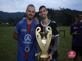 
<a style='margin-left: 5px;' class='btn btn-xs btn-social btn-facebook' href='https://www.facebook.com/sharer/sharer.php?u=https://boladovale.com.br/imgs/800-800-90/conteudo/fotos/1588/img7144.jpg' rel='popup' data-width='500' data-height='400'><i class='fa fa-facebook'></i>Compartilhar <span class='hidden-xs'>no Facebook</span>
</a> 
<a class='btn btn-default btn-xs' target='_blank' href='imgs/800-800-90/conteudo/fotos/1588/img7144.jpg'>
<span class='glyphicon glyphicon-cloud-download'></span> Salvar
</a> 
<span></span>