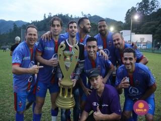 
<a style='margin-left: 5px;' class='btn btn-xs btn-social btn-facebook' href='https://www.facebook.com/sharer/sharer.php?u=https://boladovale.com.br/imgs/800-800-90/conteudo/fotos/1588/img7148.jpg' rel='popup' data-width='500' data-height='400'><i class='fa fa-facebook'></i>Compartilhar <span class='hidden-xs'>no Facebook</span>
</a> 
<a class='btn btn-default btn-xs' target='_blank' href='imgs/800-800-90/conteudo/fotos/1588/img7148.jpg'>
<span class='glyphicon glyphicon-cloud-download'></span> Salvar
</a> 
<span></span>